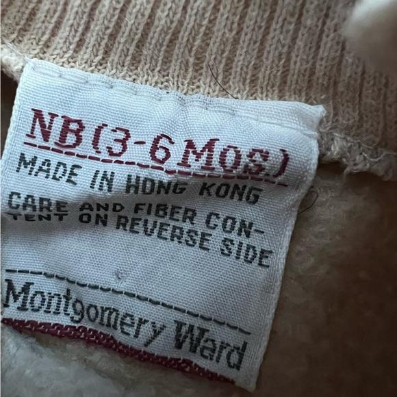 Vintage Montgomery Ward Infant Honey Bear Tan Sweatshirt Newborn 3-6 months - Picture 3 of 7